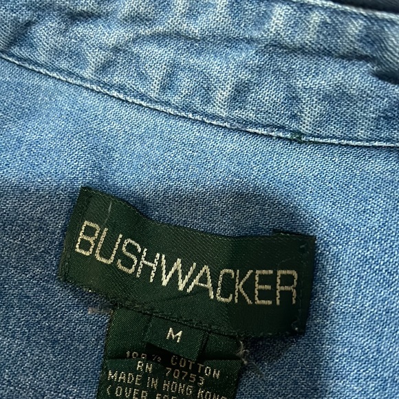 Vintage long sleeve button down embroidered denim top women’s sz M, as is - Picture 11 of 11